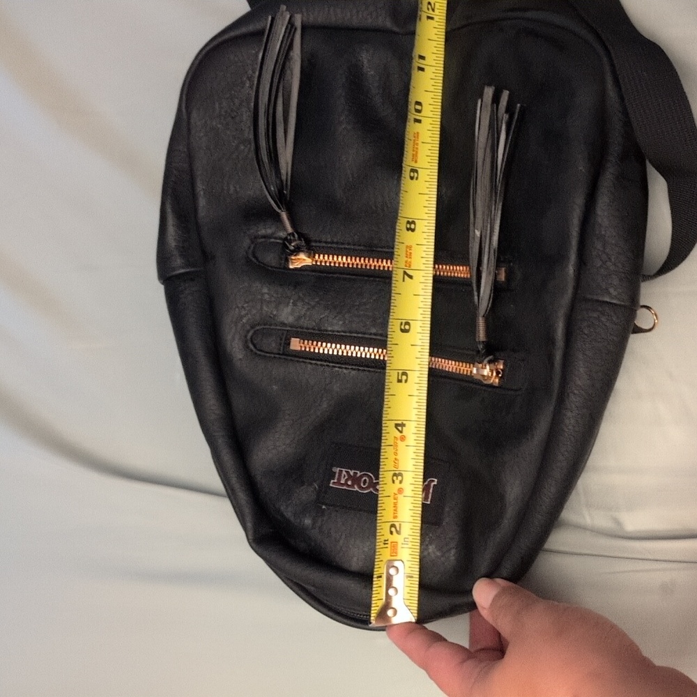 JanSport Black Leather Backpack With Rose Gold Zippers - Picture 3 of 16